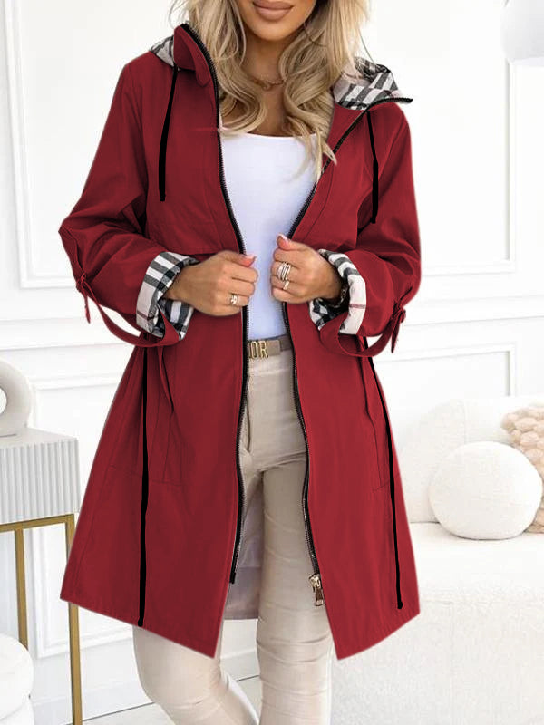 Cappotto lungo da donna con cappuccio e zip